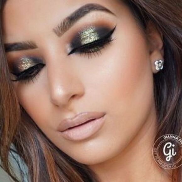 MAC DAZZLESHADOW -I LIKE TO WATCH GREEN GOLD- METALLIC SHIMMER - Picture 10 of 15